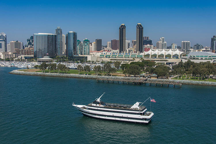 Holiday Parties are Better on a Yacht